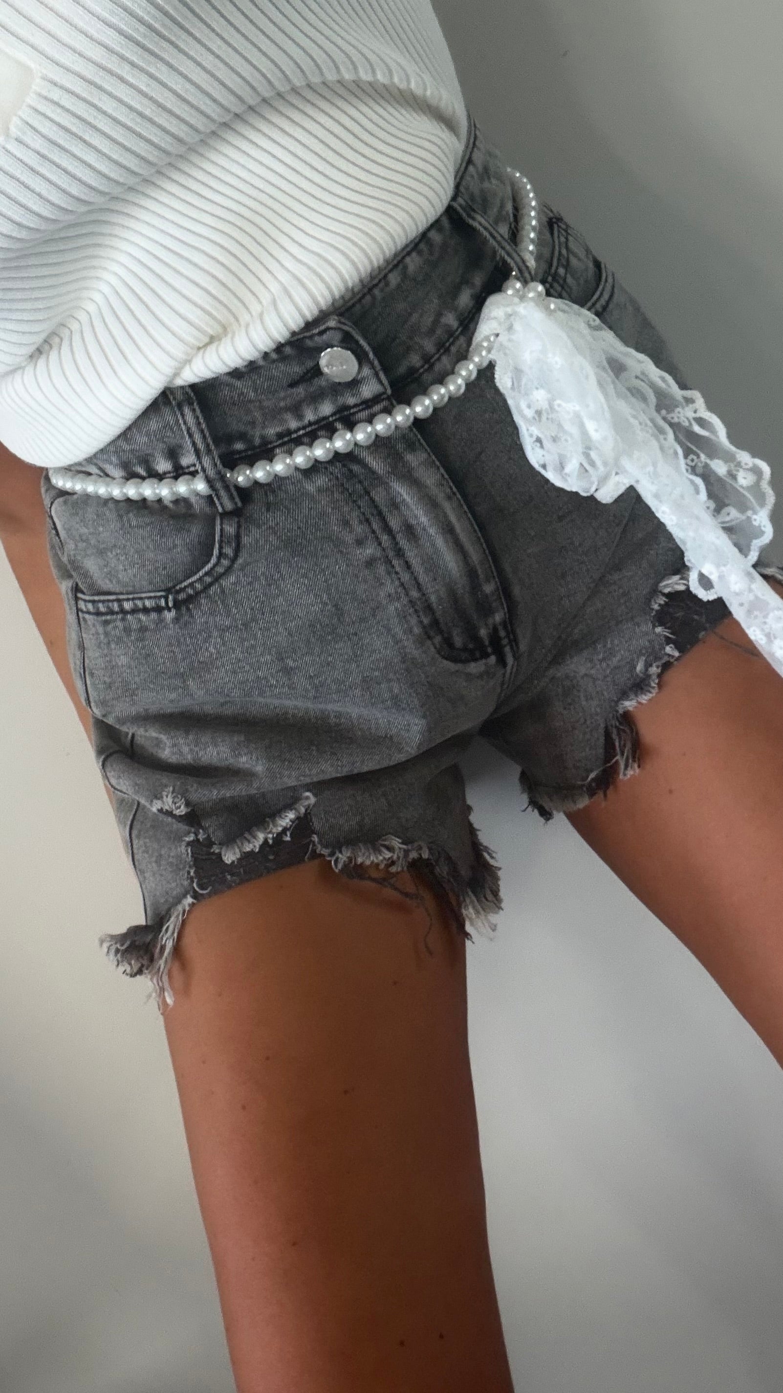 KRÓTKIE SPODENKI WAVE - BLACK